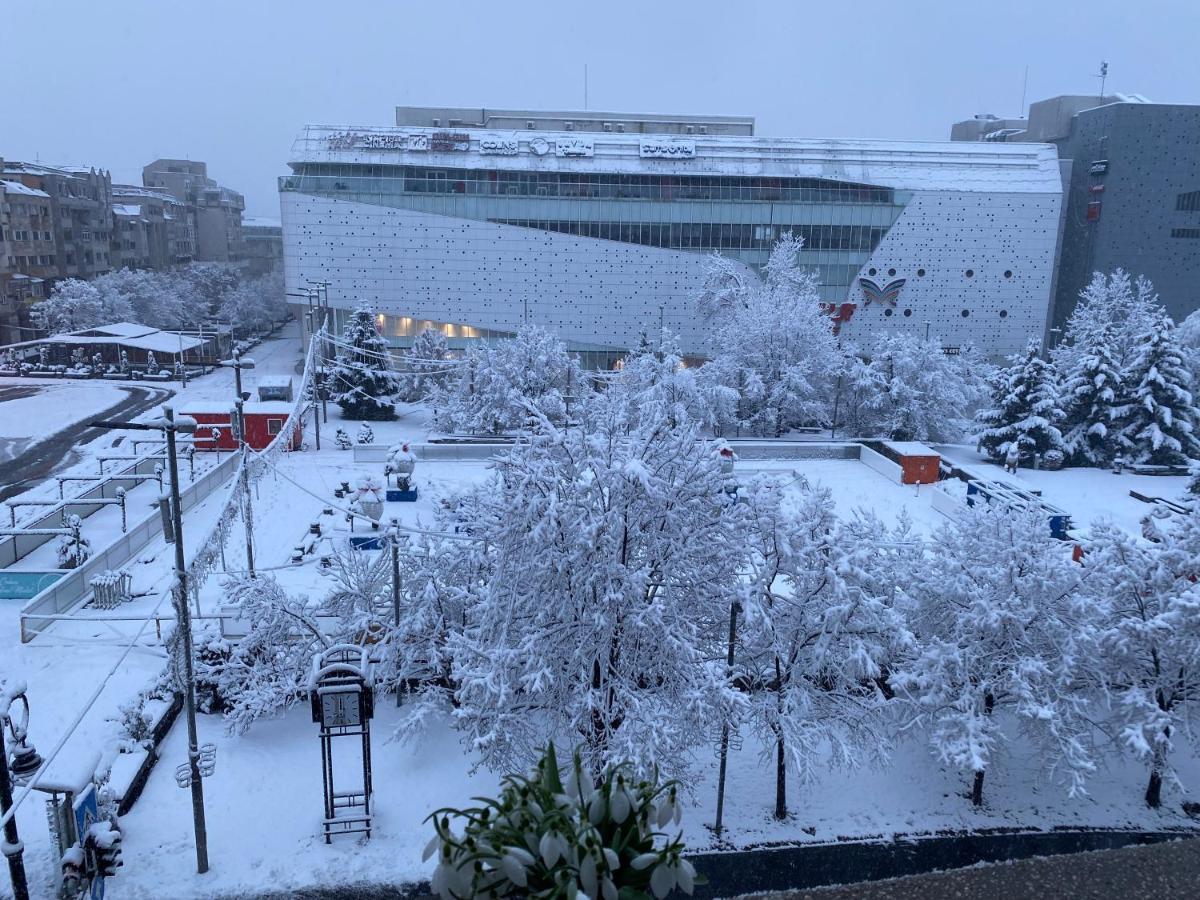 Sweet Cozy Ultracentral Craiova Buitenkant foto