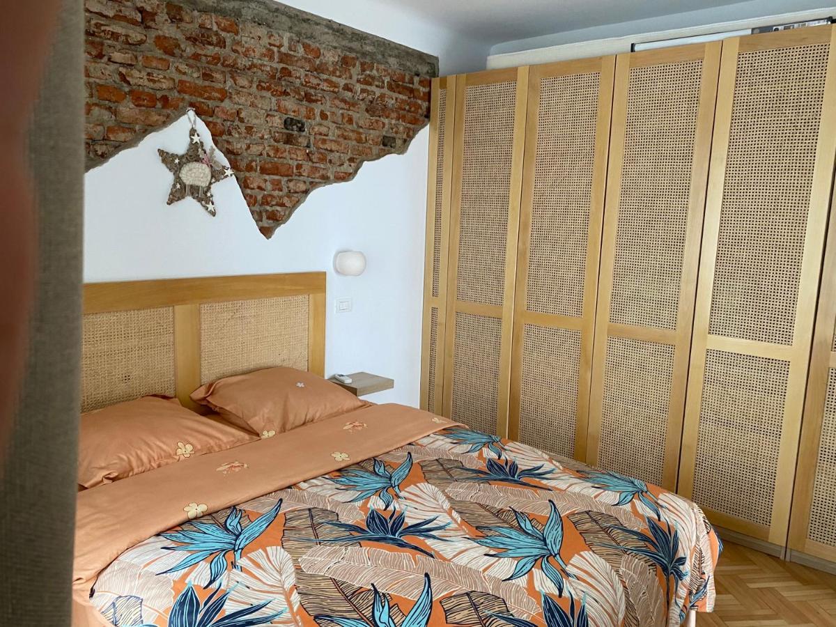 Sweet Cozy Ultracentral Craiova Buitenkant foto